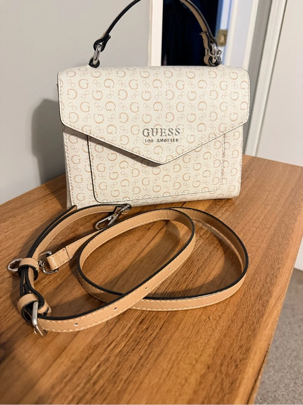 Guess White & Tan Monogram Satchel Bag – Top Handle & Crossbody Strap